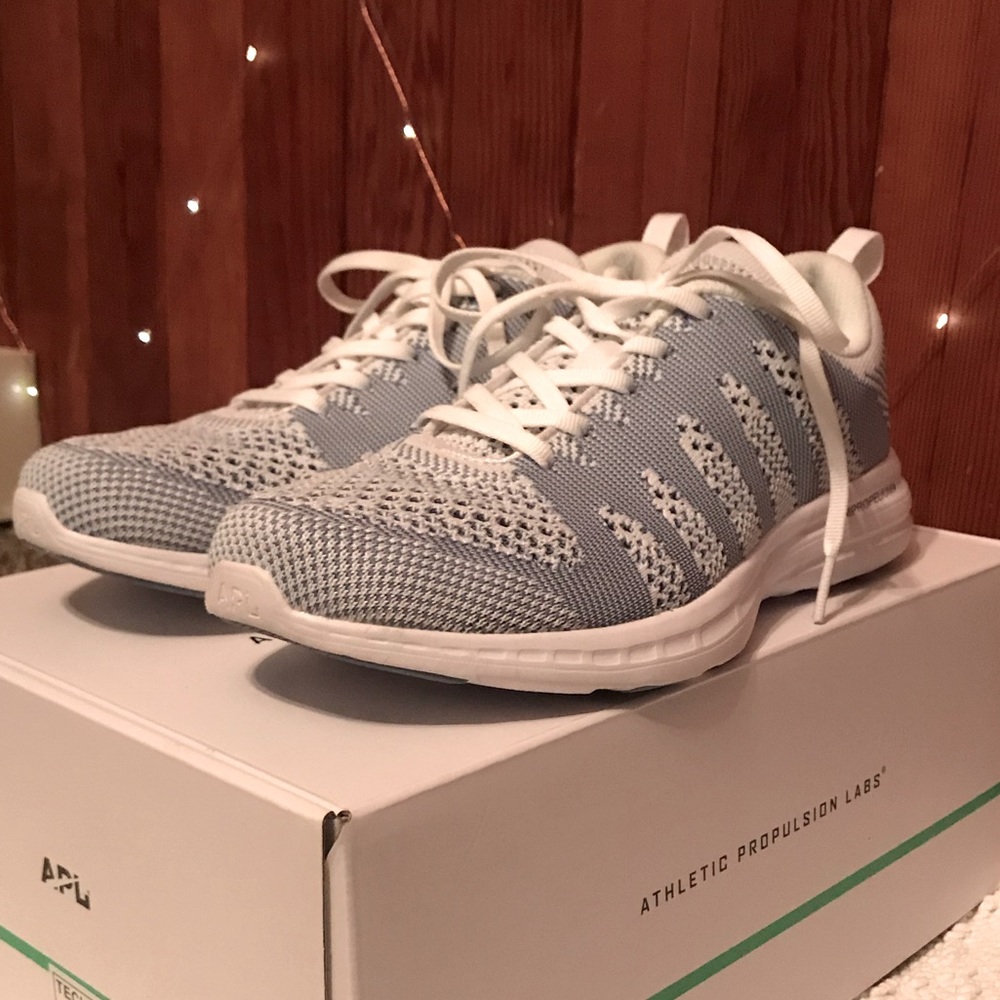 APL Shoes